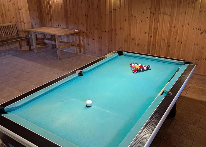 Heleni Maja Kuelalistemaja * Poltsamaa